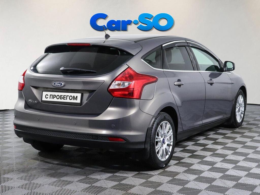 Ford Focus, III
