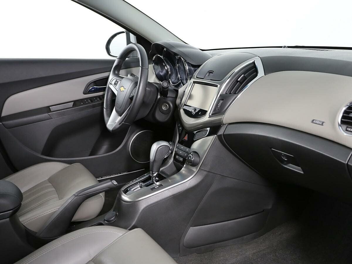 Chevrolet Cruze, I Рестайлинг