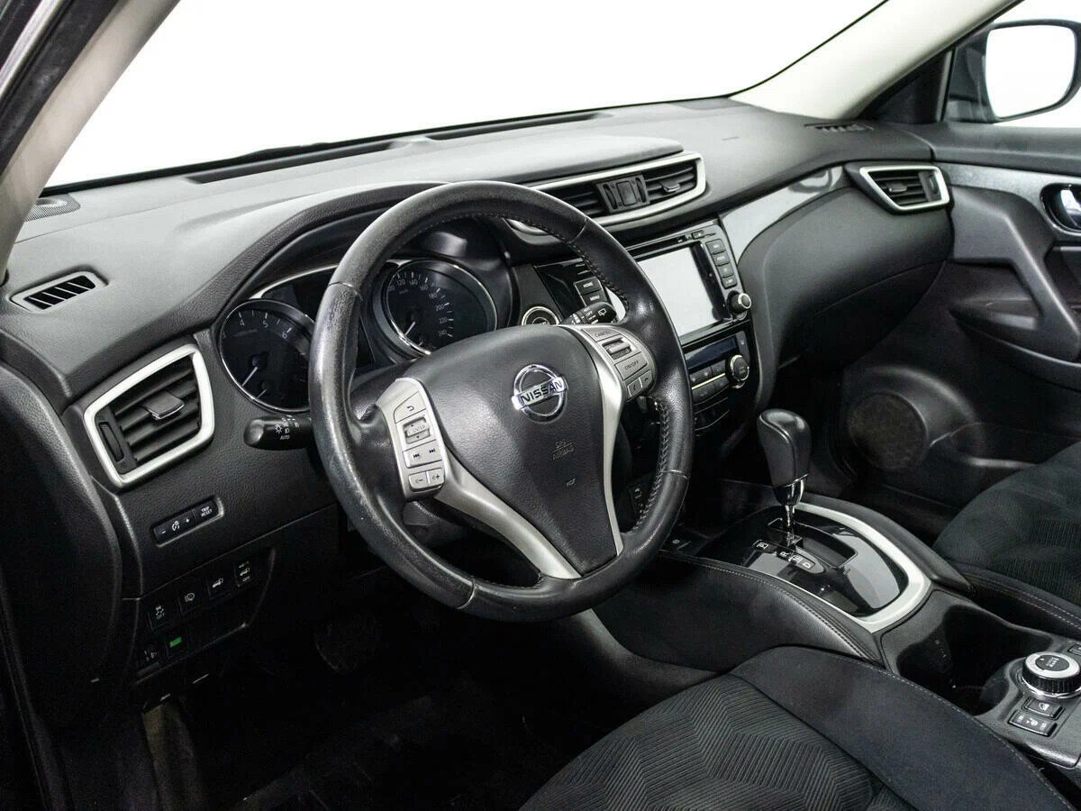 Nissan X-Trail, III