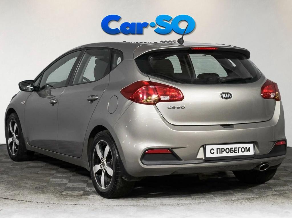 KIA Ceed, II