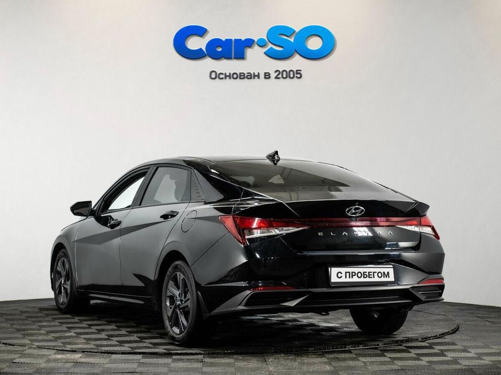Hyundai Elantra, VII (CN7)