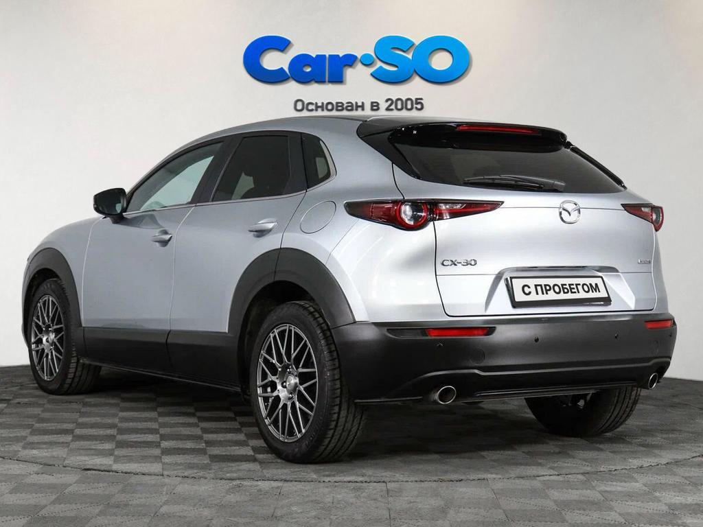Mazda CX-30, I