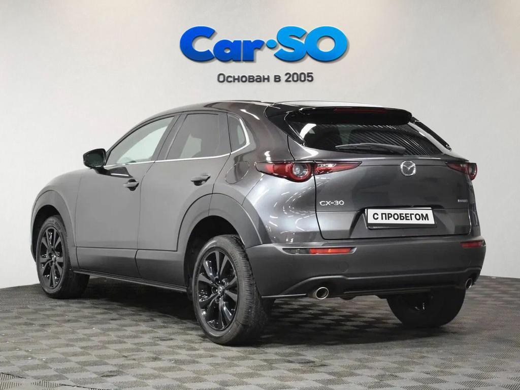 Mazda CX-30, I