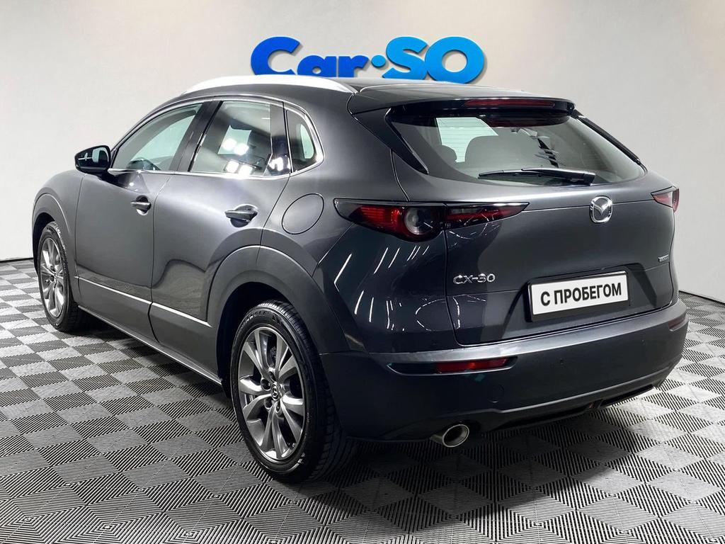 Mazda CX-30, I