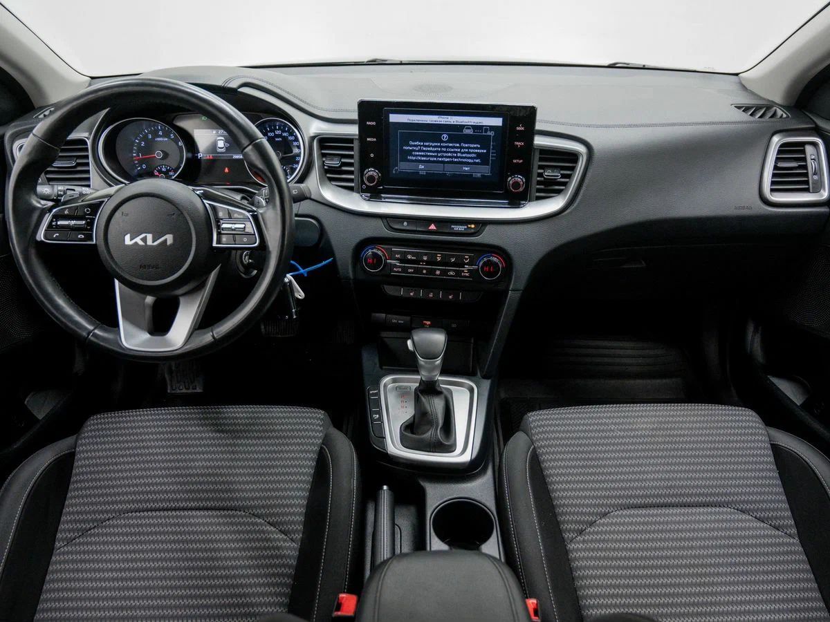 KIA XCeed, I