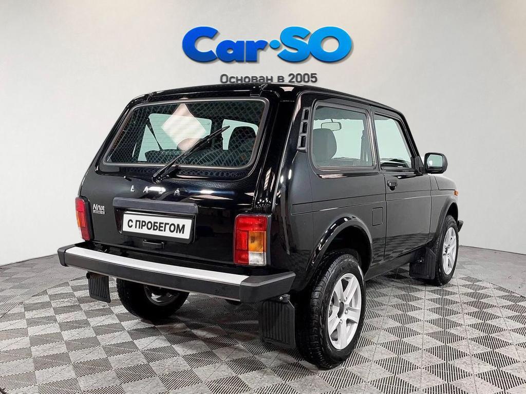 Lada Niva Legend