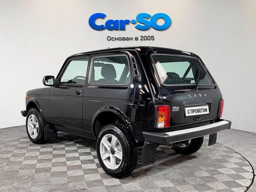 Lada Niva Legend
