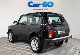 Lada Niva Legend