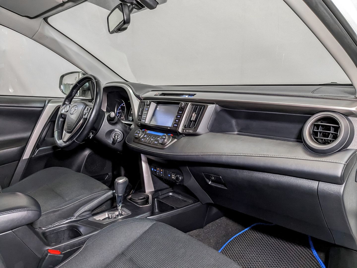Toyota RAV4, IV (XA40) Рестайлинг