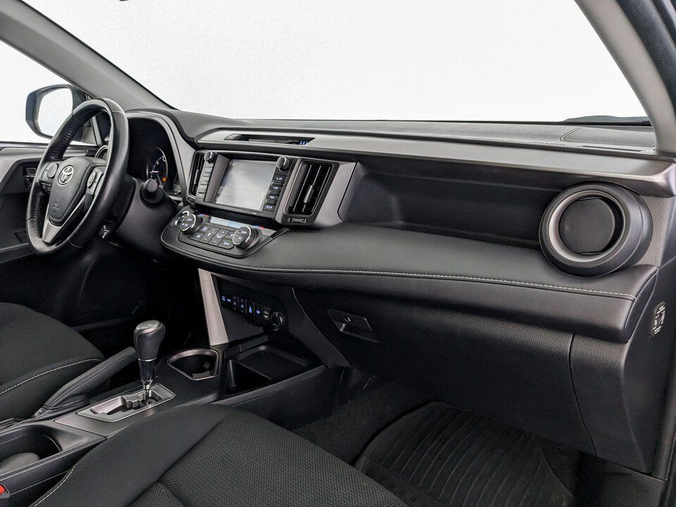 Toyota RAV4, IV (XA40) Рестайлинг