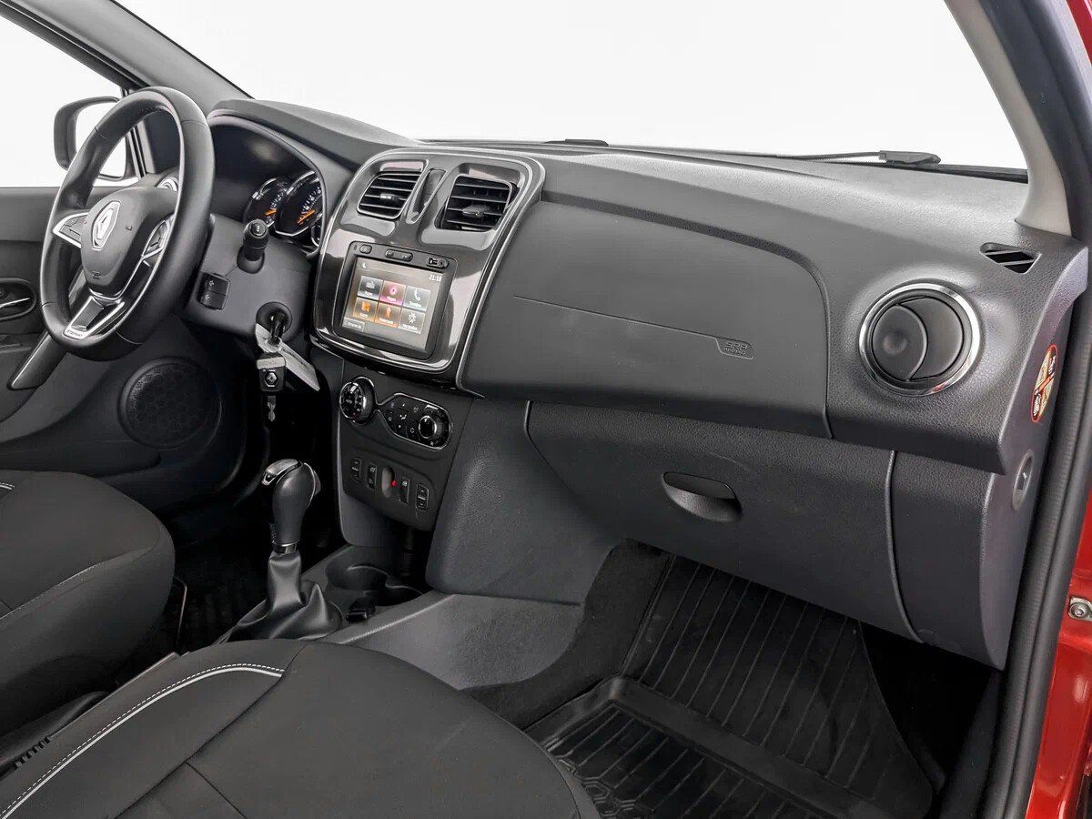 Renault Sandero, II Рестайлинг