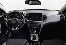 KIA XCeed, I