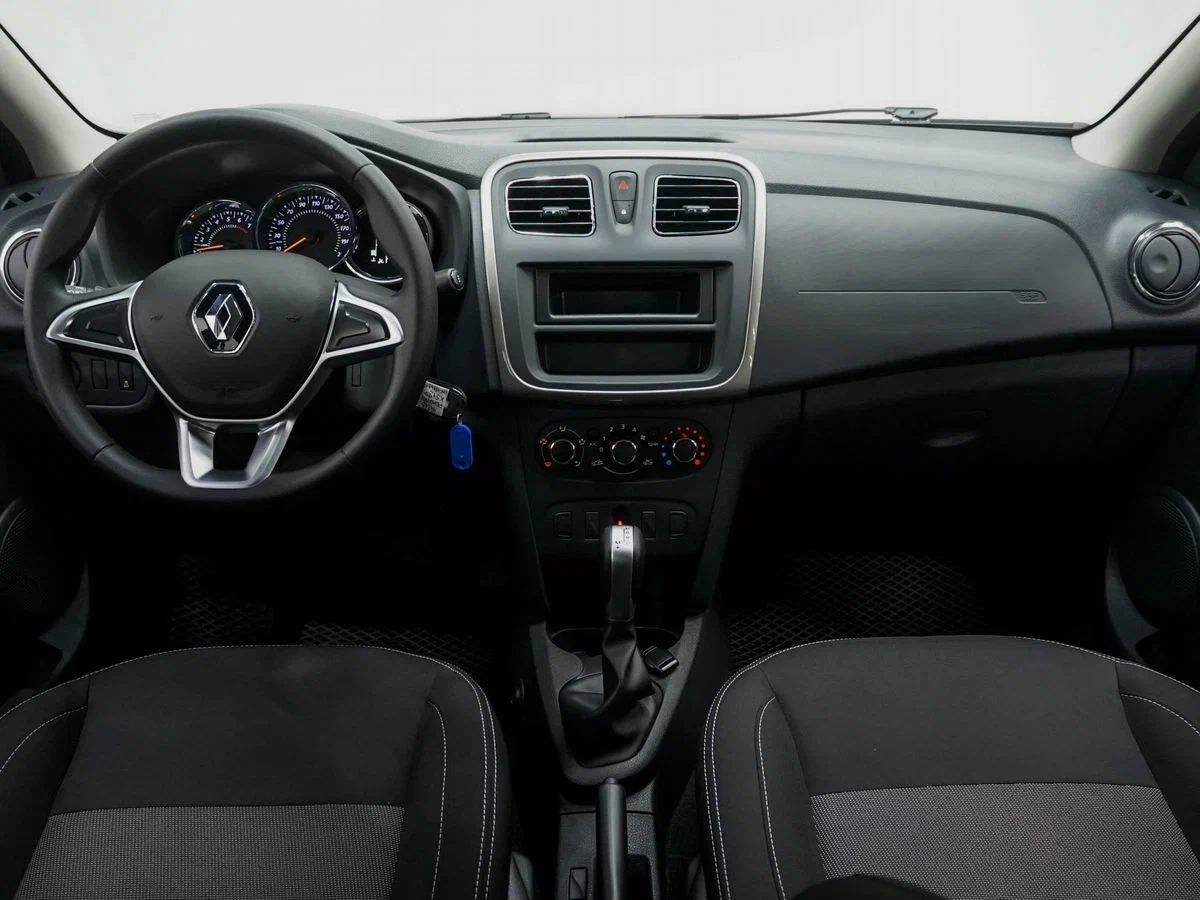 Renault Logan, II Рестайлинг