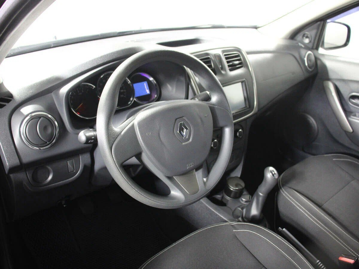 Renault Logan, II