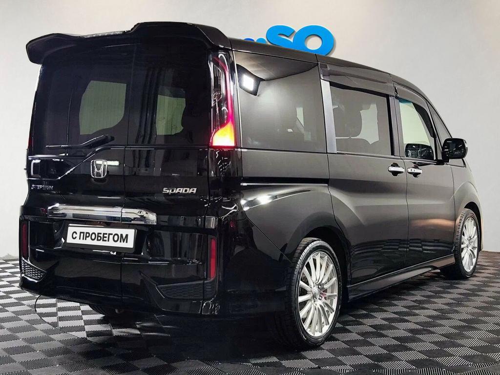 Honda Stepwgn, V