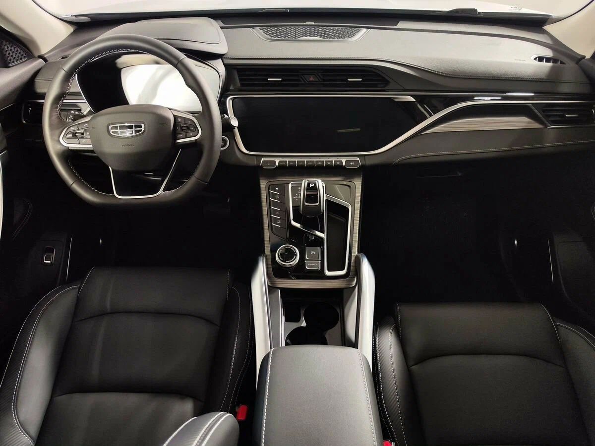 Geely Atlas Pro