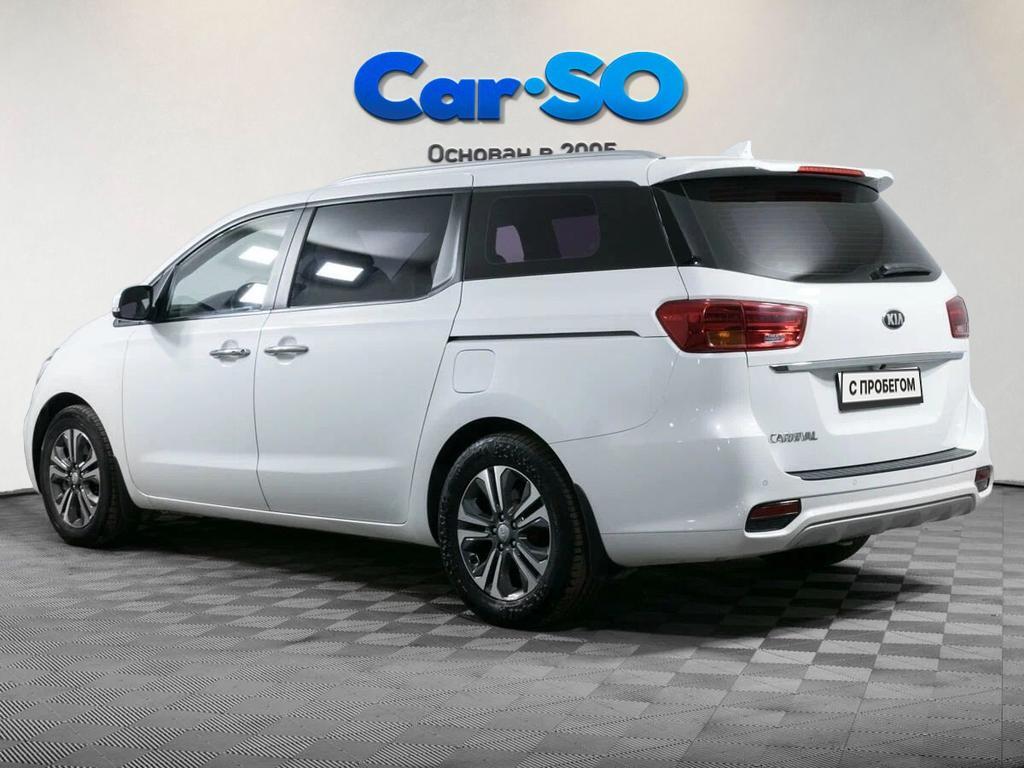 KIA Carnival, III