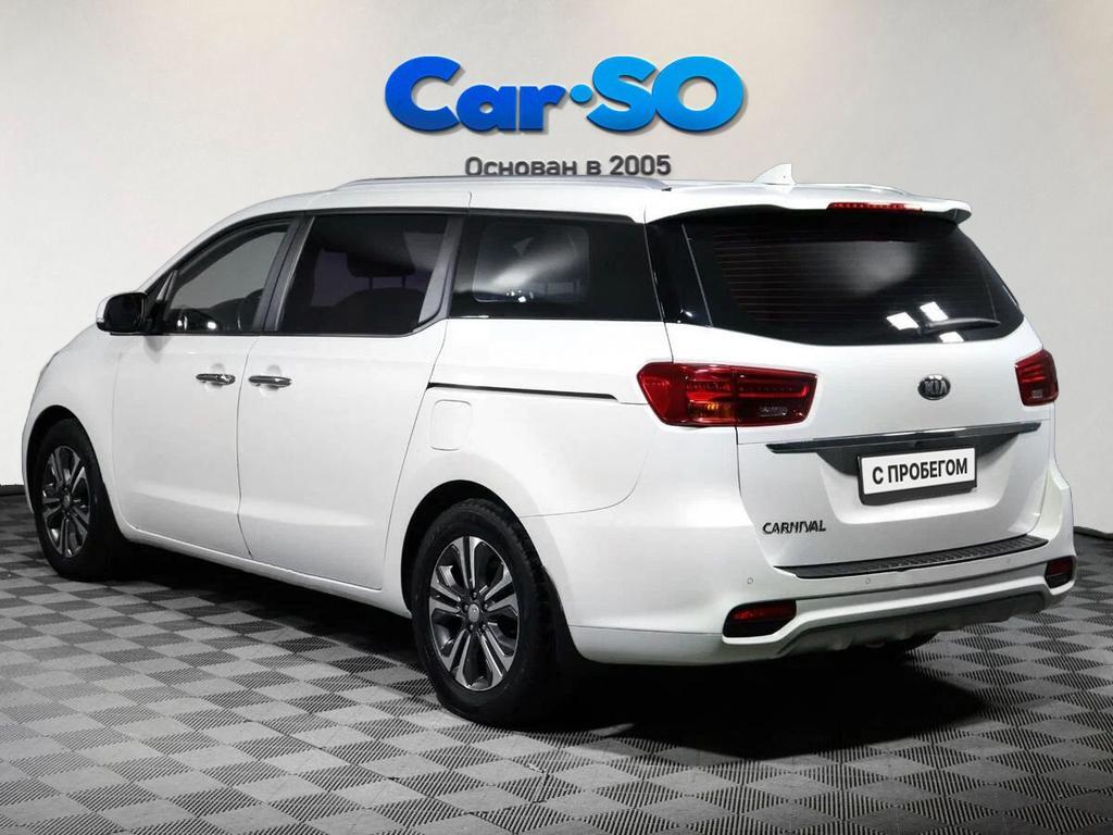 KIA Carnival, III