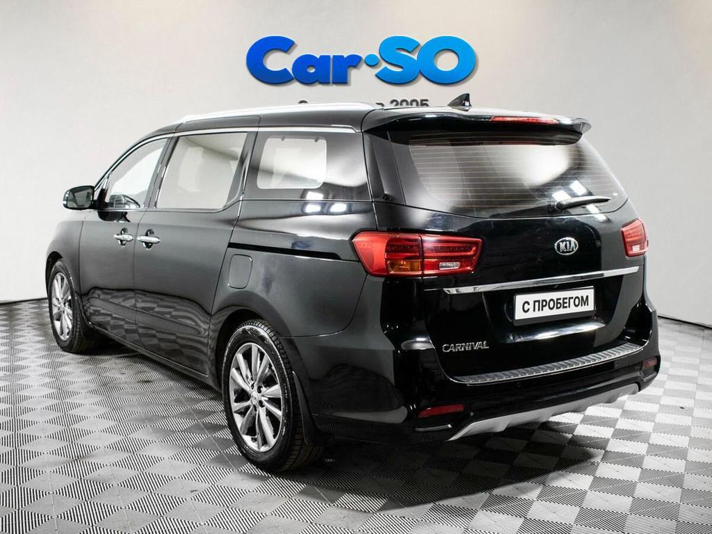 KIA Carnival, III