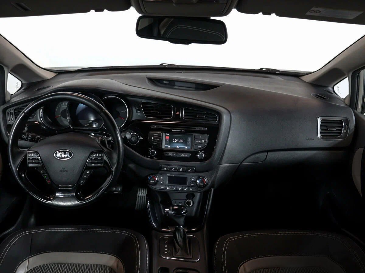 KIA Ceed, II