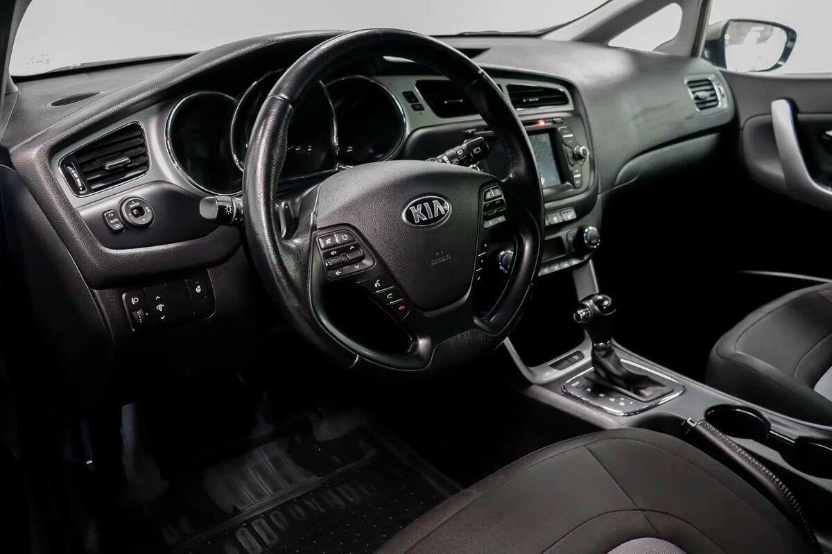 KIA Ceed, II
