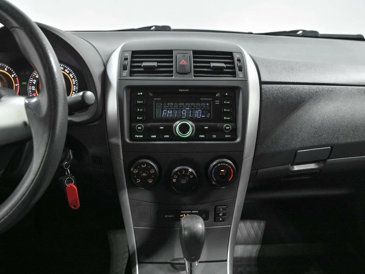 Toyota Corolla, X (E140, E150) Рестайлинг