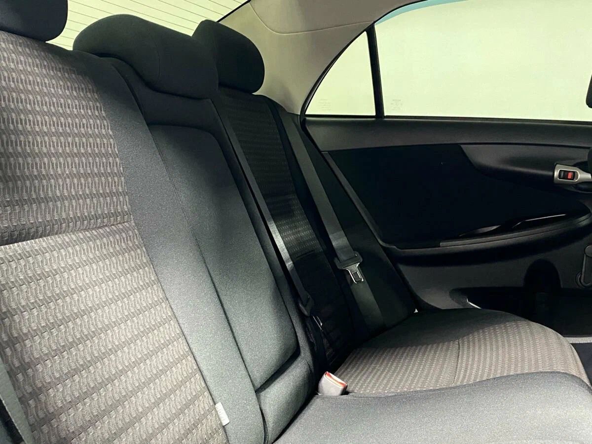 Toyota Corolla, X (E140, E150) Рестайлинг