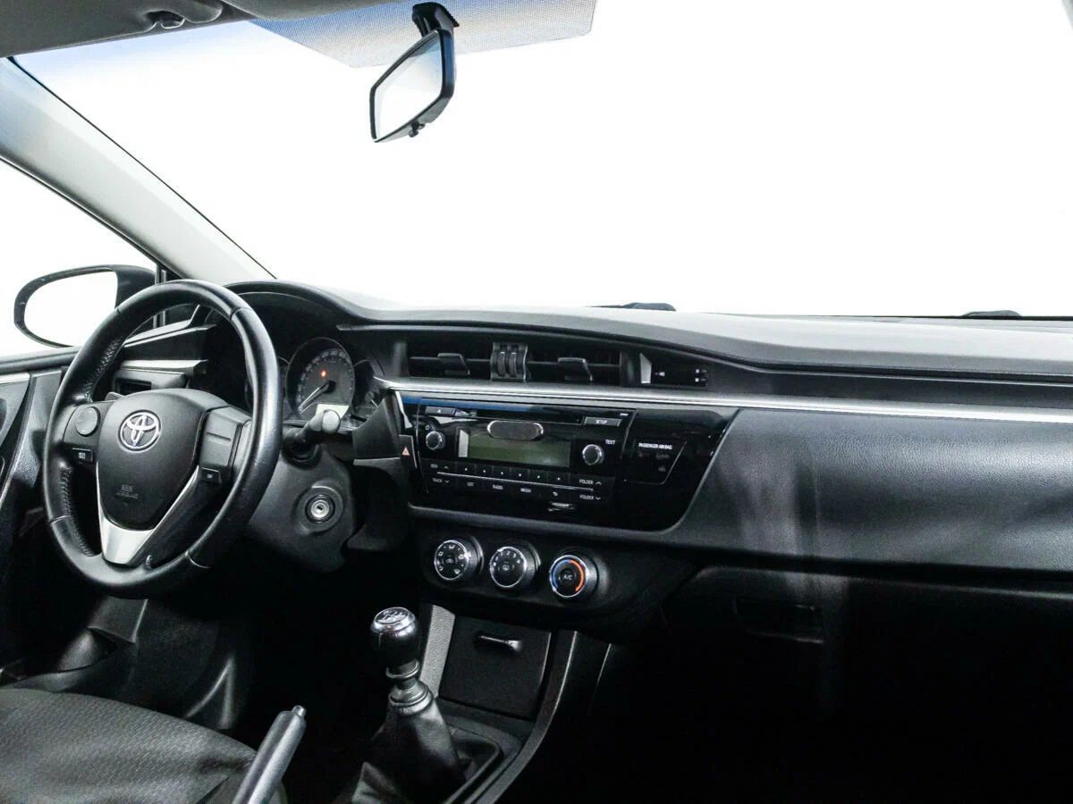 Toyota Corolla, XI (E160, E170, E180)