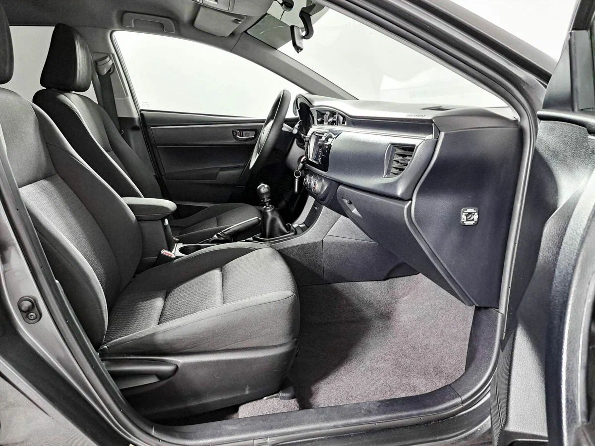 Toyota Corolla, XI (E160, E170, E180)