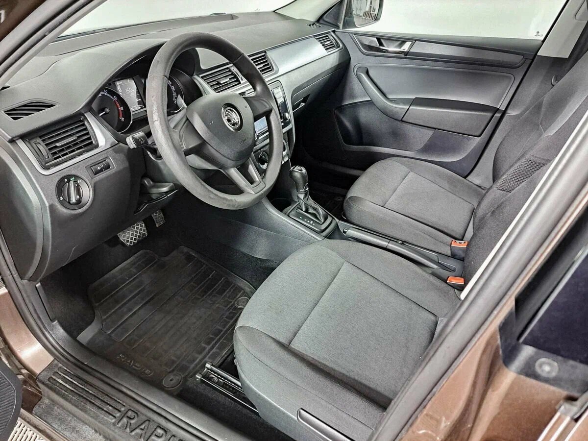 Skoda Rapid, I