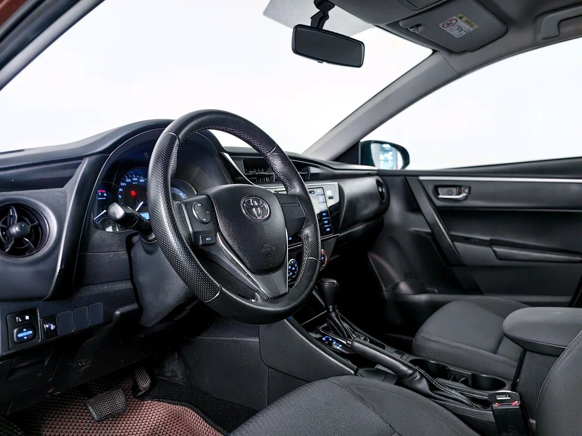 Toyota Corolla, XI (E160, E170, E180) Рестайлинг 1