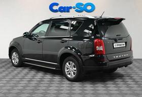 Ssangyong Rexton, III