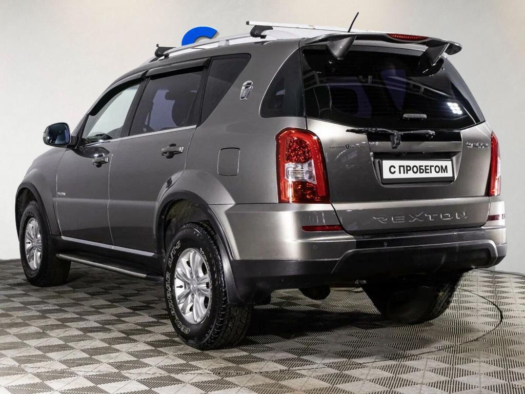 Ssangyong Rexton, III