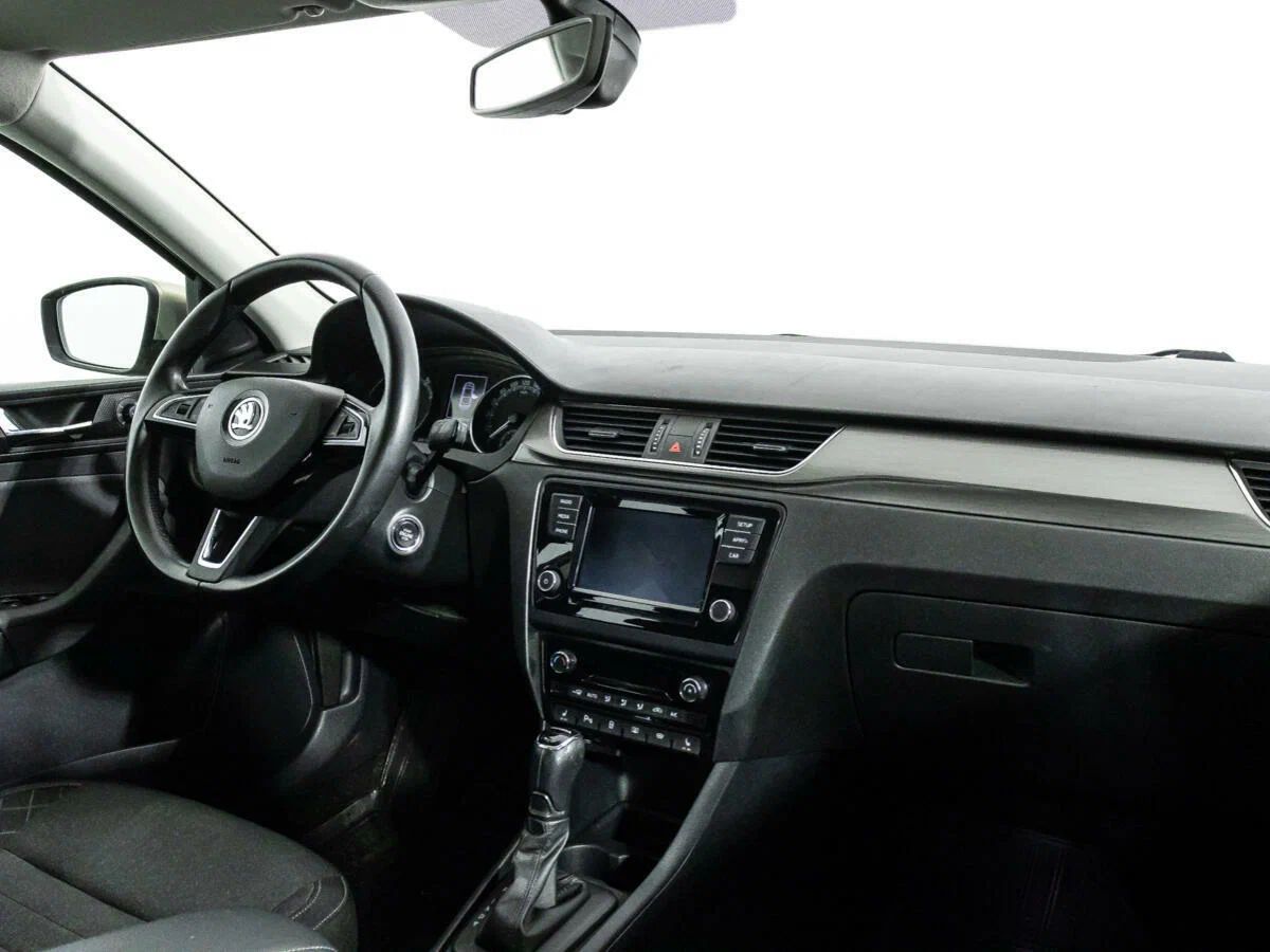 Skoda Rapid, I Рестайлинг