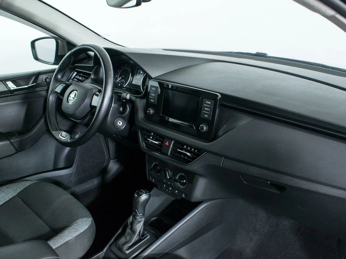 Skoda Rapid, II