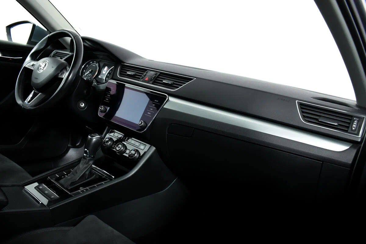 Skoda Superb, III
