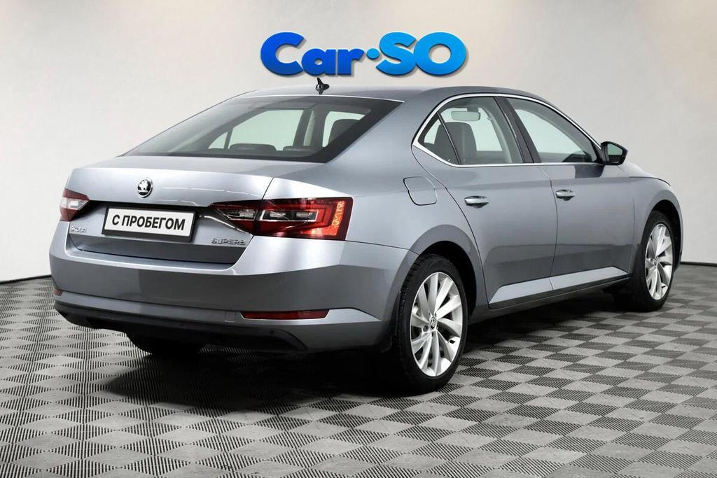 Skoda Superb, III