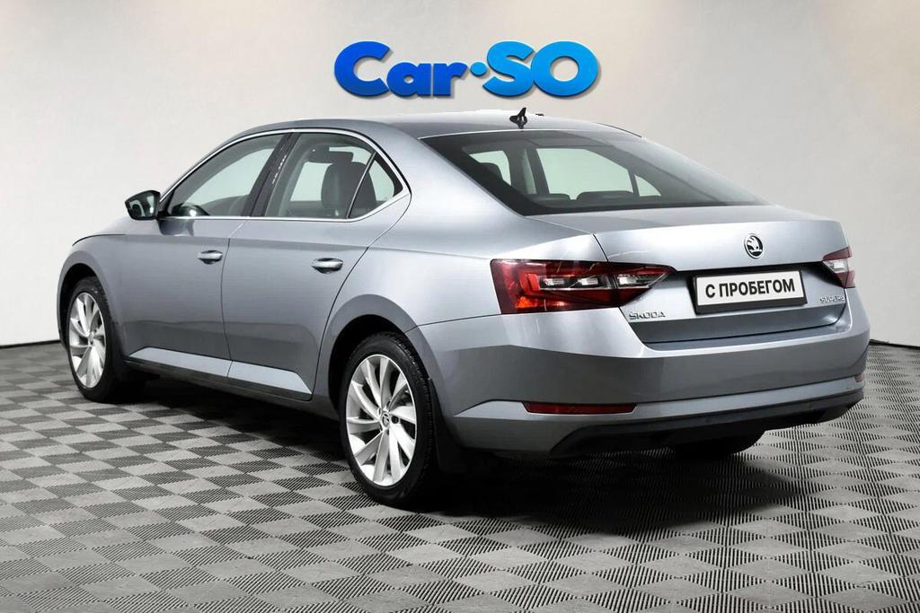 Skoda Superb, III