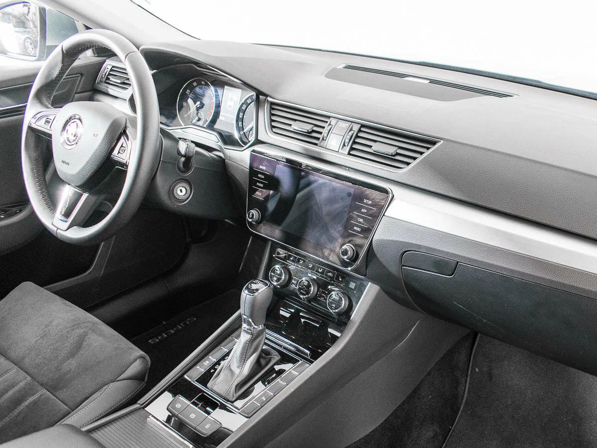 Skoda Superb, III