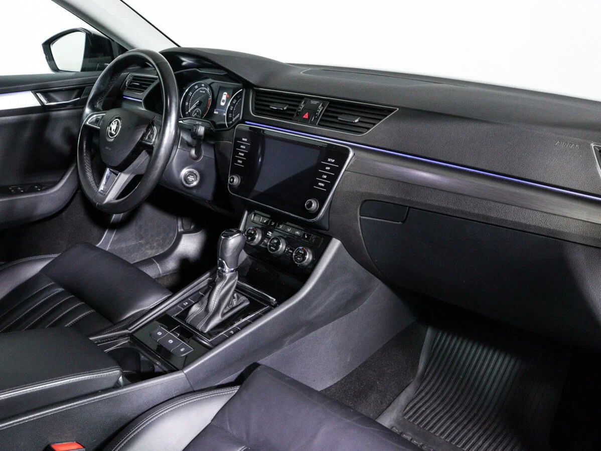 Skoda Superb, III