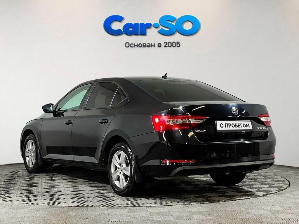 Skoda Superb, III