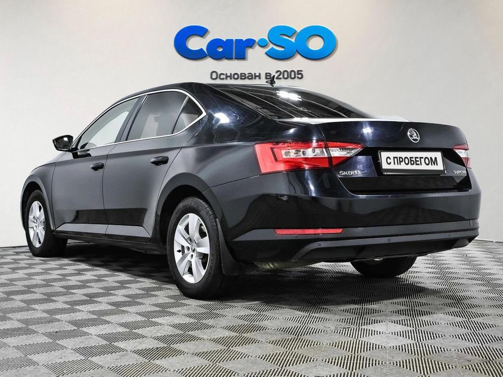 Skoda Superb, III