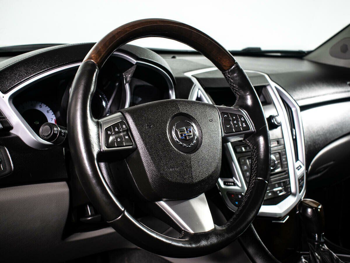 Cadillac SRX, II