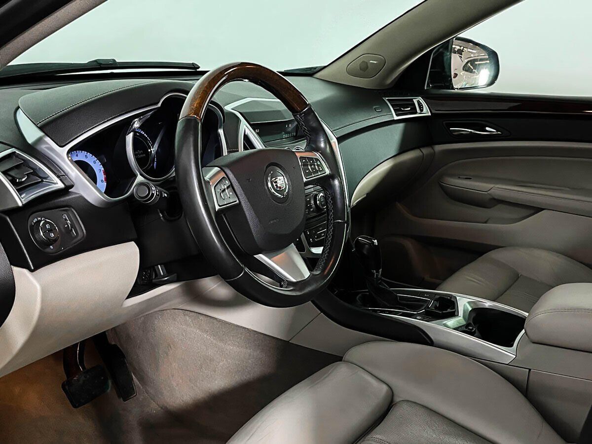 Cadillac SRX, II