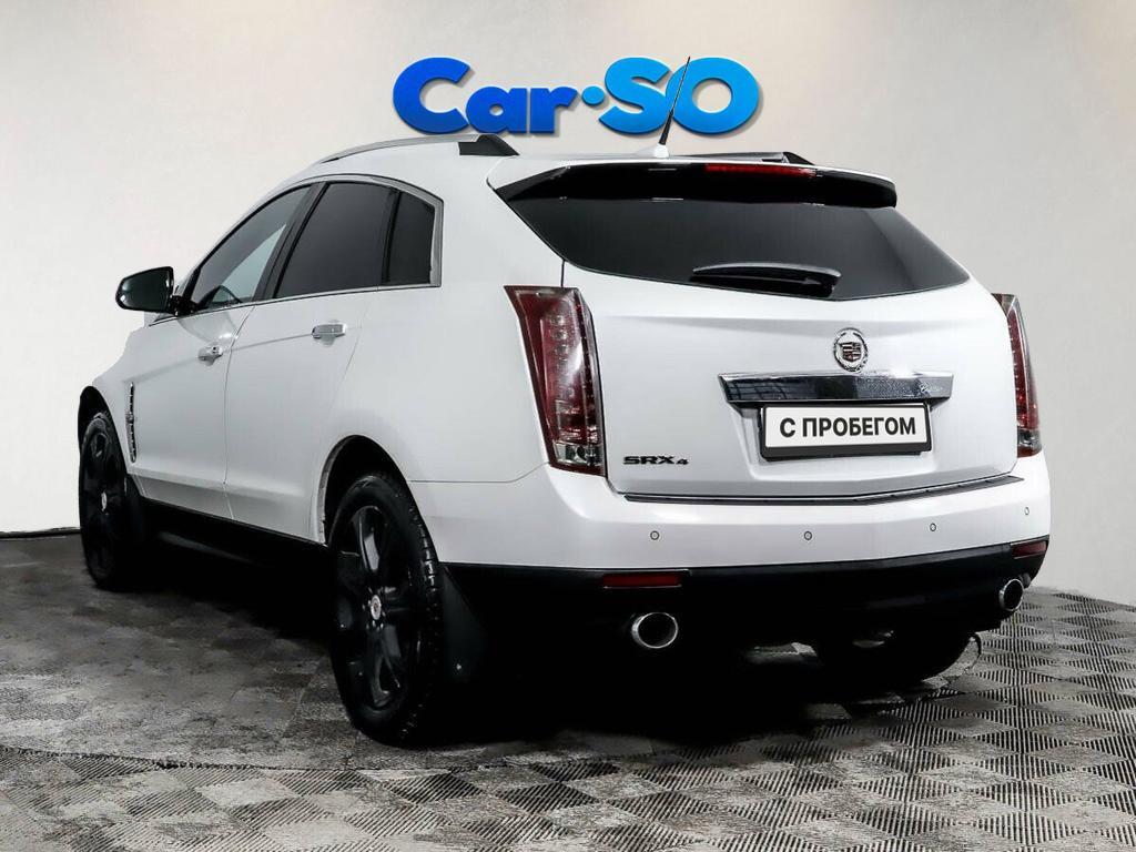 Cadillac SRX, II