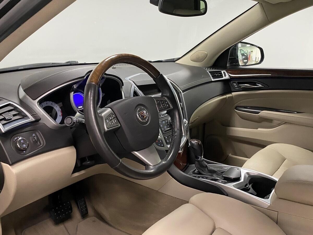 Cadillac SRX, II