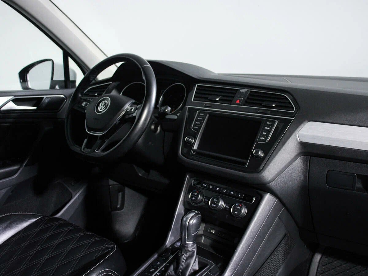 Volkswagen Tiguan, II