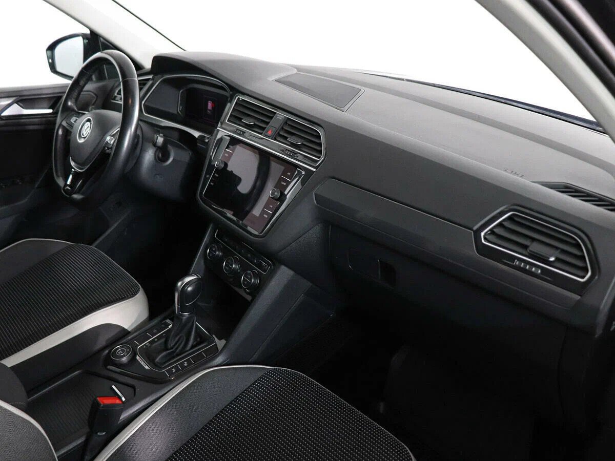 Volkswagen Tiguan, II