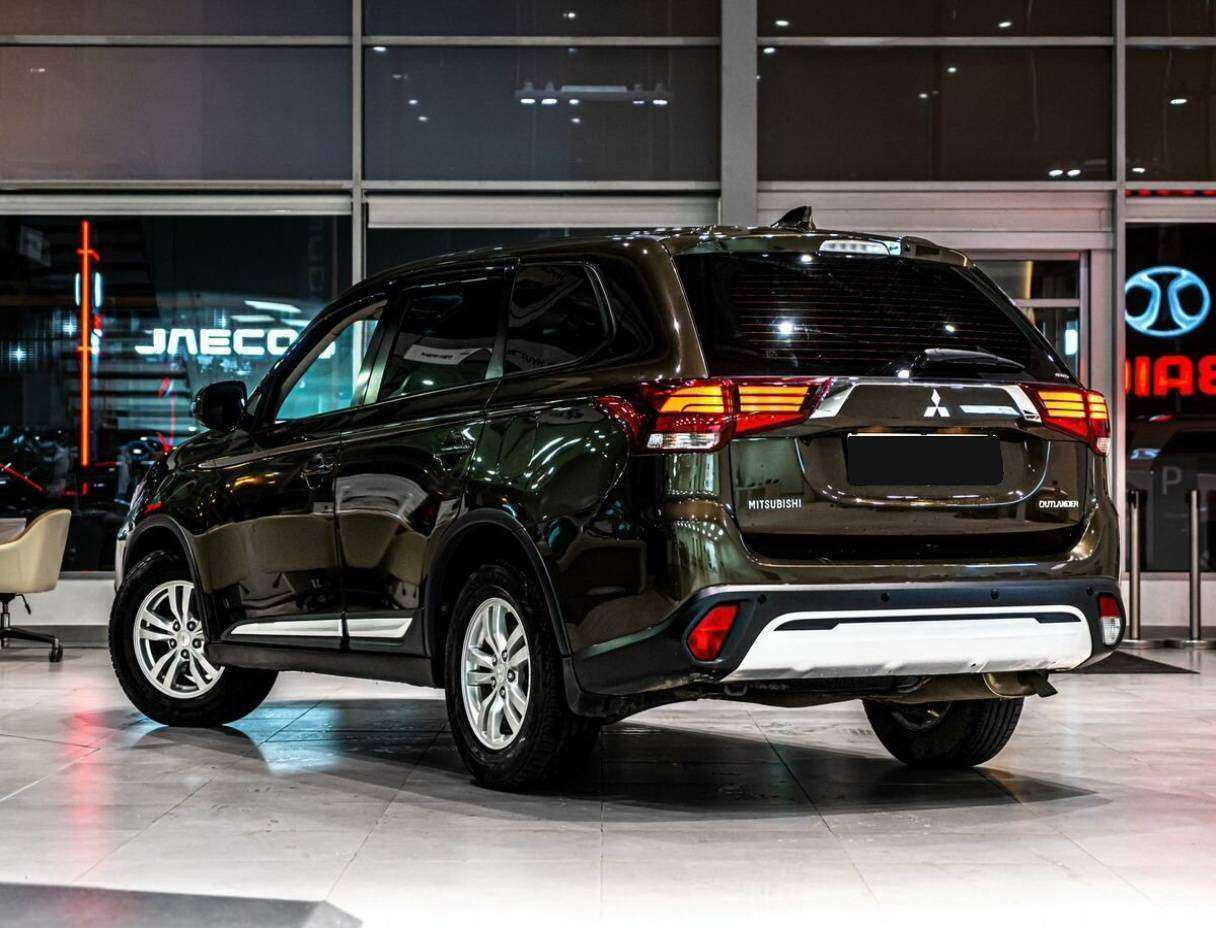 Mitsubishi Outlander