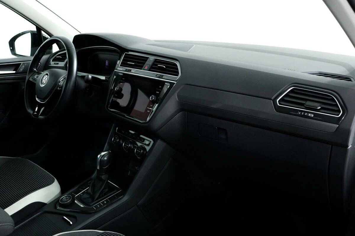 Volkswagen Tiguan, II